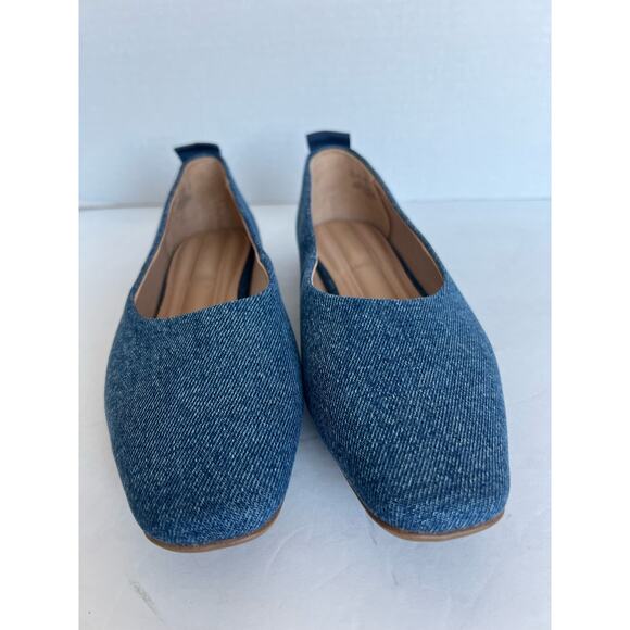 NEW Franco Sarto Vana Blue Denim Round Toe Ballet Flat Slip On Shoes Size 8.5M - Picture 2 of 9